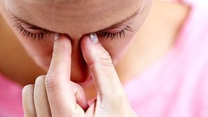 Болит бровь над глазом при нажатии: боль в области