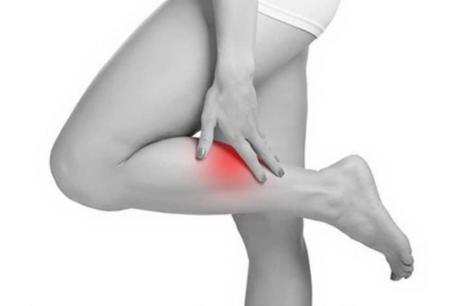 Немеет нога от колена до ступни: причина и лечение, почему