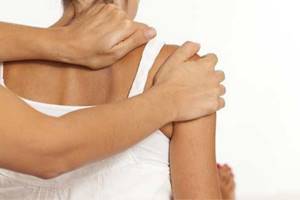 Как избавиться от боли в плечевом суставе: убрать, снять