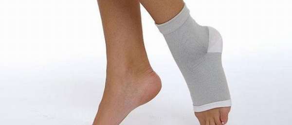 Как разрабатывать ногу после перелома лодыжки после снятия гипса, массаж