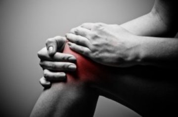 Упражнения при травме колена: тренировки, комплекс