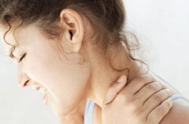 Растяжение связок плечевого сустава: как лечить в домашних условиях