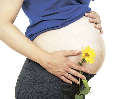 Немеют руки по ночам при беременности: почему, во время сна